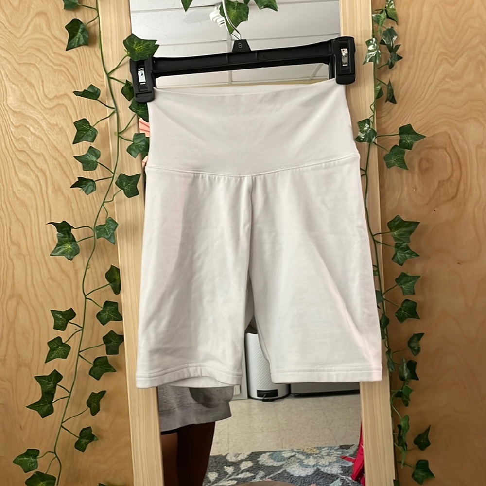 Aerie: White, Biker shorts